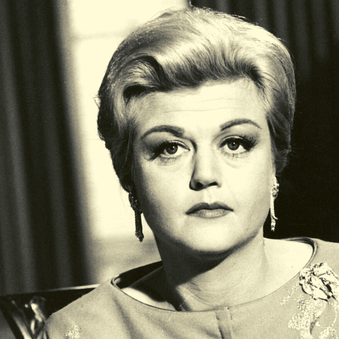 Angela Lansbury was praised by critics for her portrayal of Mavis in The Dark at the Top of the Stairs (1960)